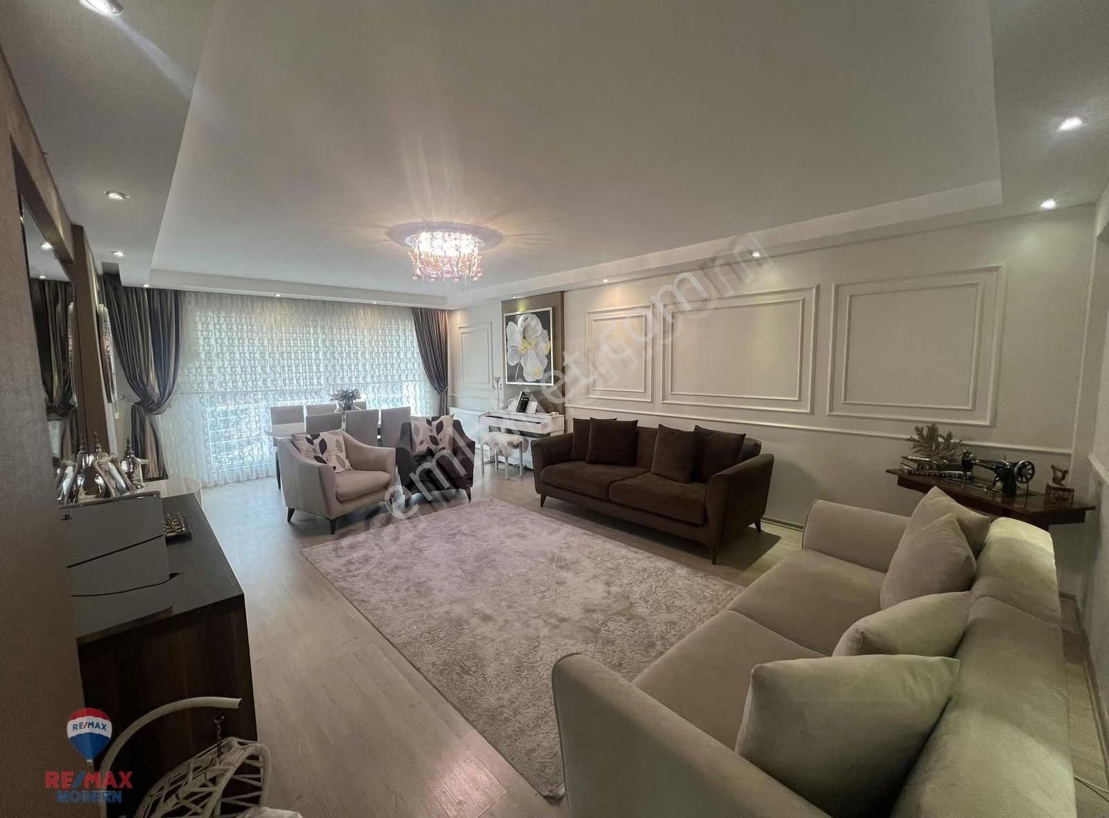 Celal Dinlenmez'den 3+1 Yunusevler Sit. - Görsel 24