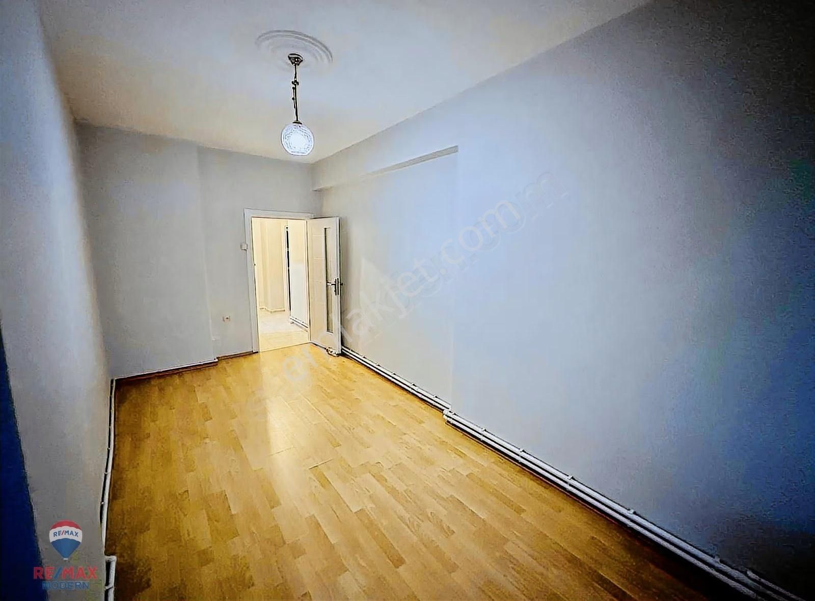 Kadir Aslan'dan 100.yıl Bulvarı Satılık 3+1 - Görsel 30