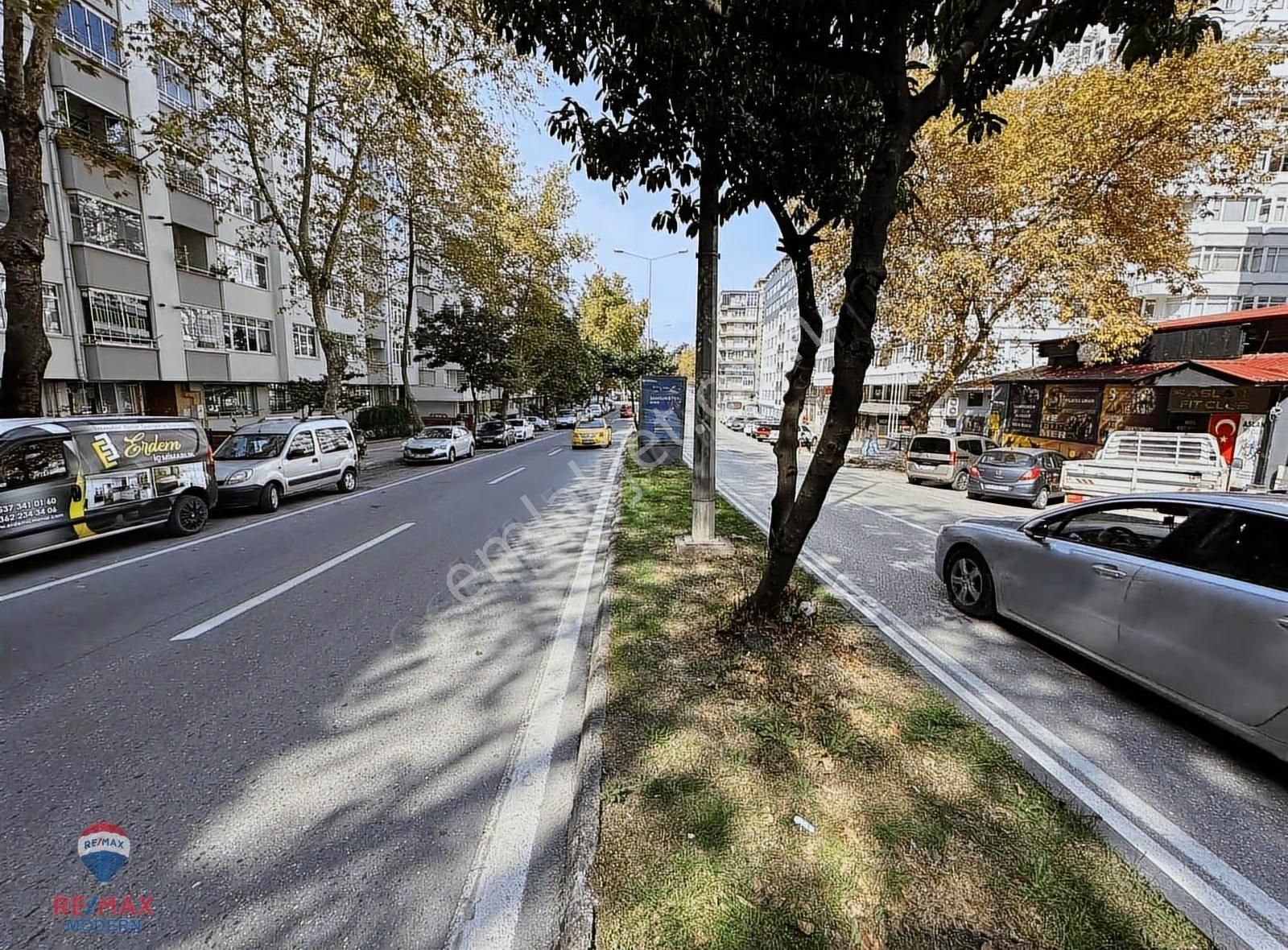 Kadir Aslan'dan 100.yıl Bulvarı Satılık 3+1 - Görsel 24