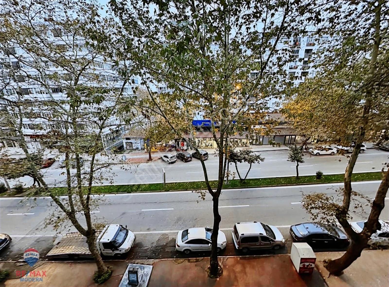 Kadir Aslan'dan 100.yıl Bulvarı Satılık 3+1 - Görsel 9