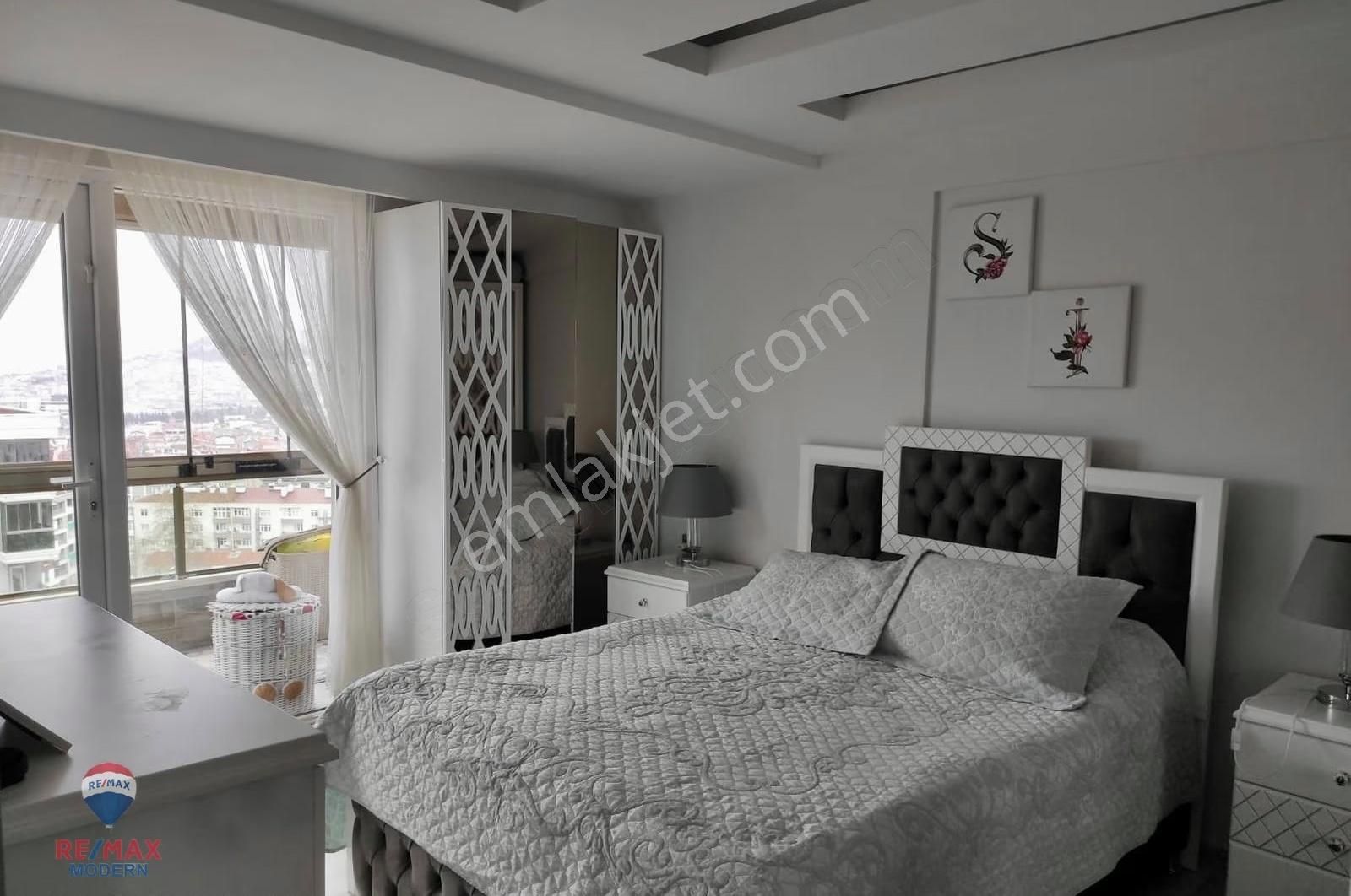 Celal Dinlenmez'den Adalet'te 9. Kat Deniz Manzaralı 3+1 Daire - Görsel 2