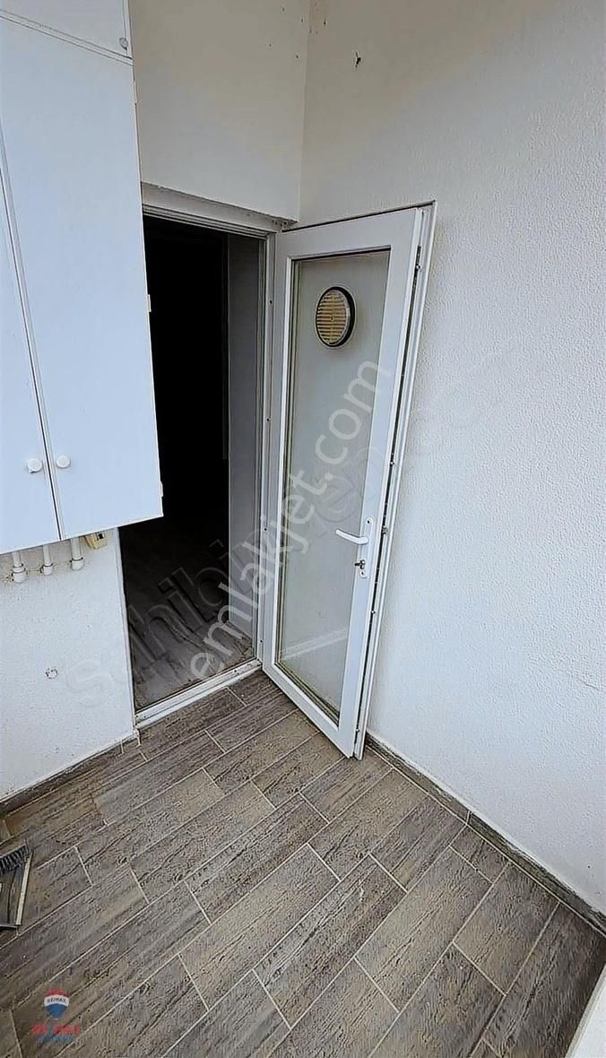 Satılık | Körfez'de Kombili Tramvaya 3 Dk. Ara Kat 1+1 - Görsel 24