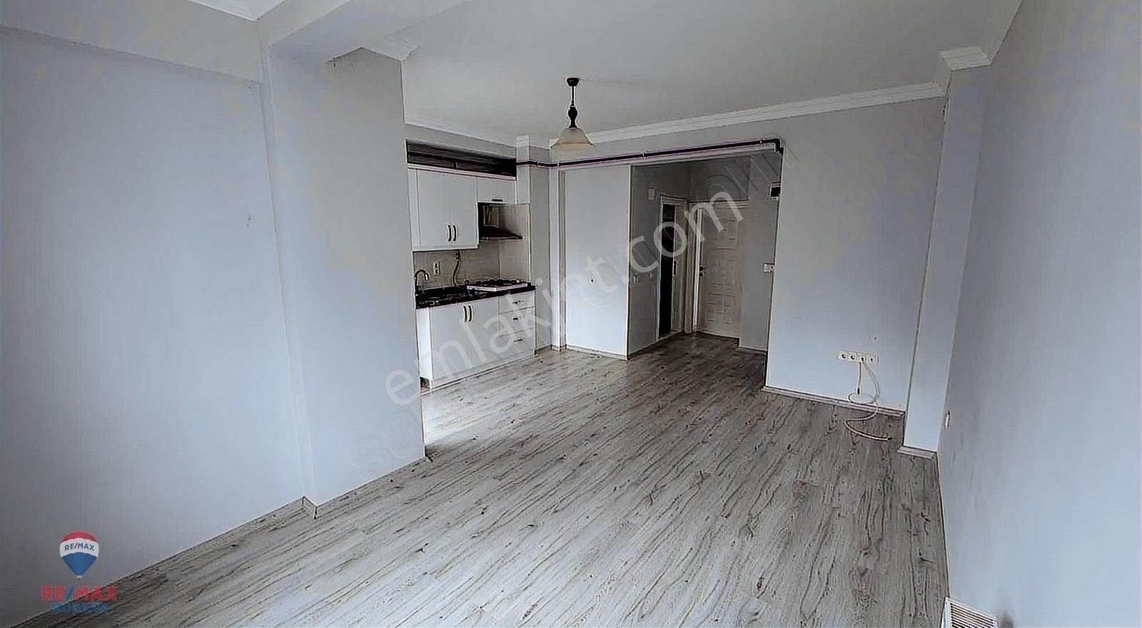 Satılık | Körfez'de Kombili Tramvaya 3 Dk. Ara Kat 1+1 - Görsel 18