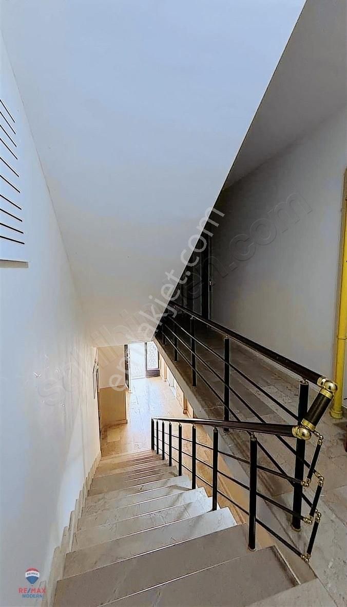 Satılık | Körfez'de Kombili Tramvaya 3 Dk. Ara Kat 1+1 - Görsel 26