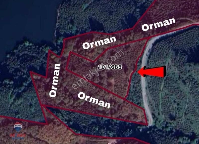 Ayvacık'ta Hem Göle Hem Yola Cephe Çevresi Orman Emsalsiz Tarla - Görsel 8