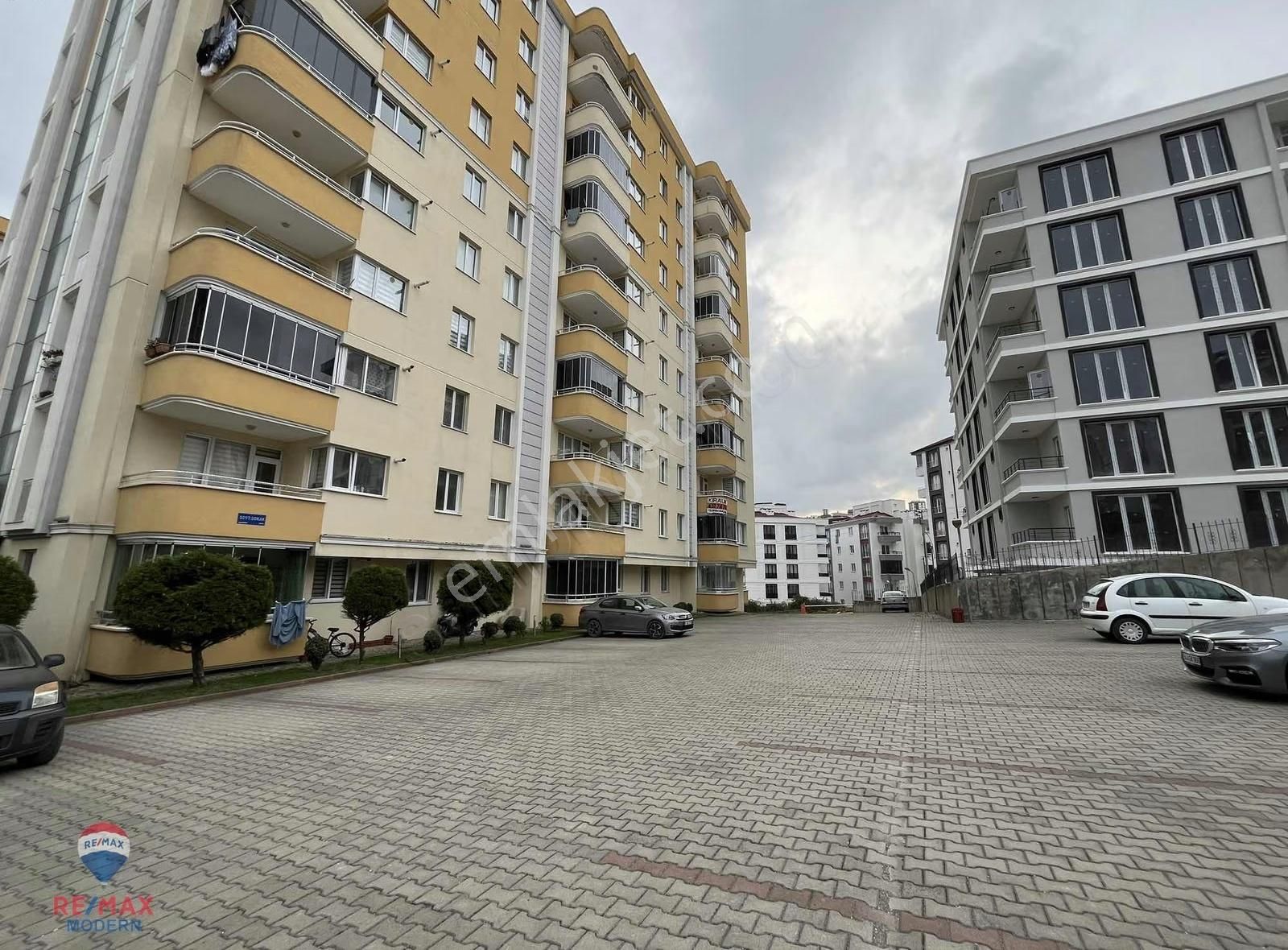 Satılık | Körfez Mahallesinde Deniz Manzaralı 2+1 Daire