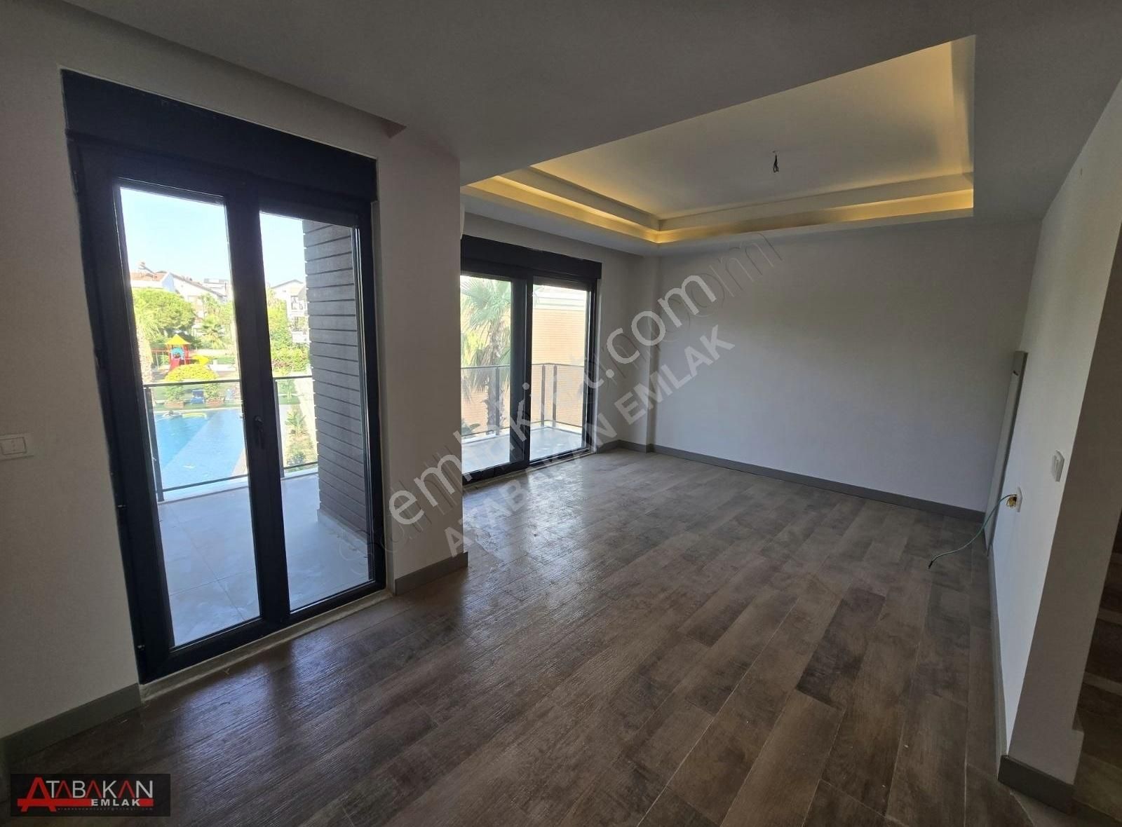 Sidenin Kalbinde Havuzlu Lüks Sitede 3+1 Dubleks - Görsel 14