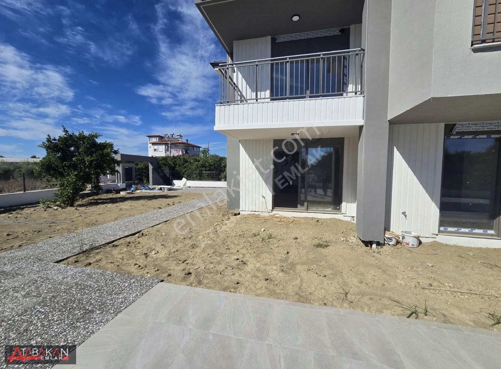 Havuzlu Bahçe Katı 1+1 Daire - Görsel 19