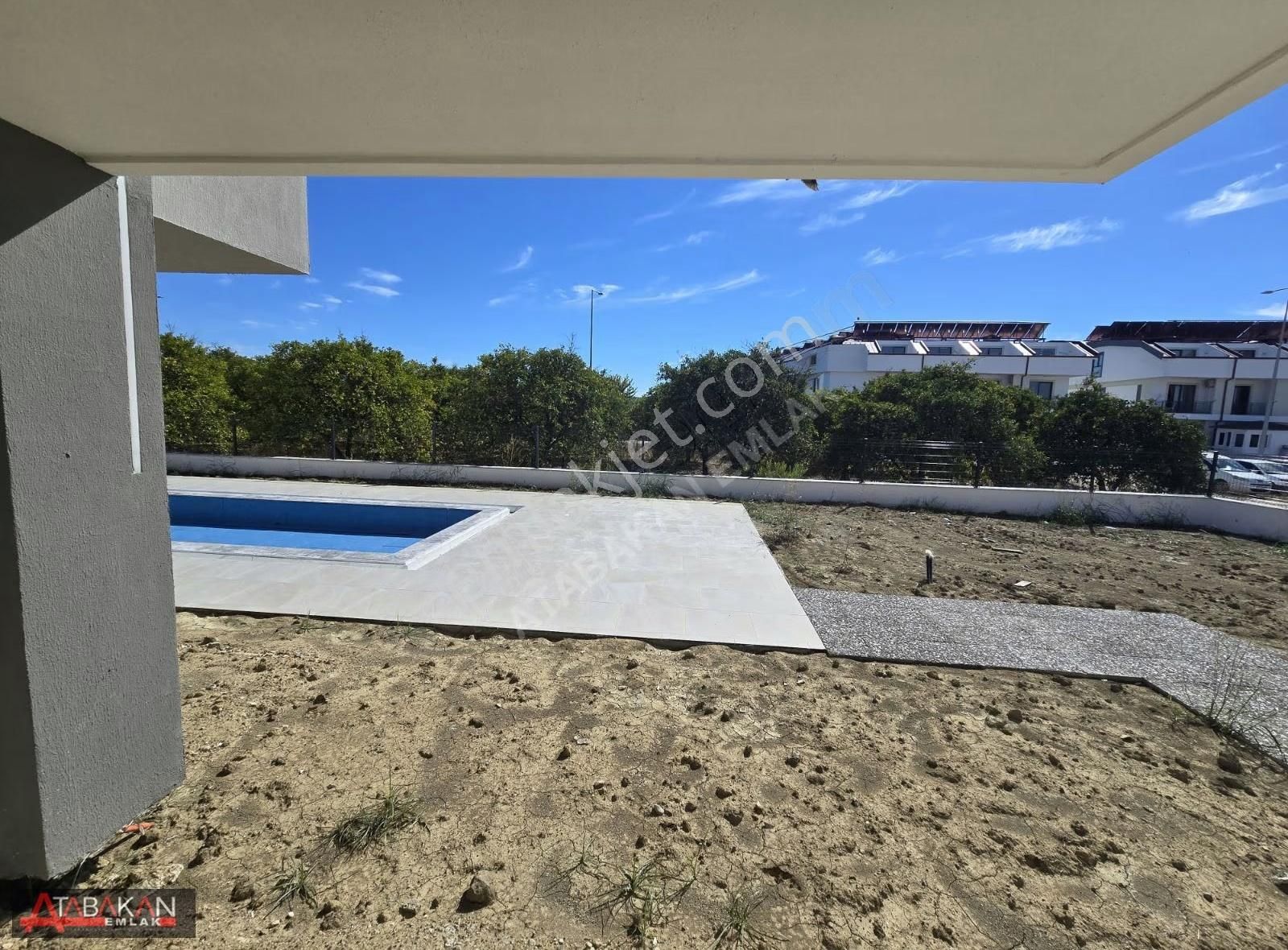 Havuzlu Bahçe Katı 1+1 Daire - Görsel 16