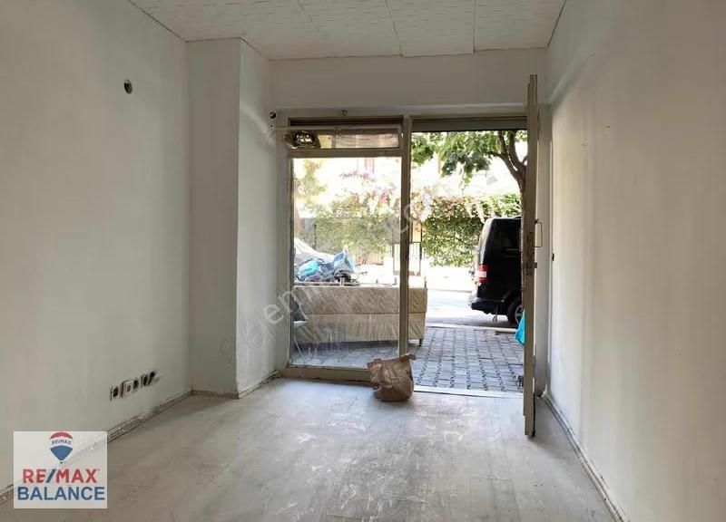 Bahçelievler Mah Zümrüt Cad. Üzeri Ön Kullanımlı Satılık Dükkan