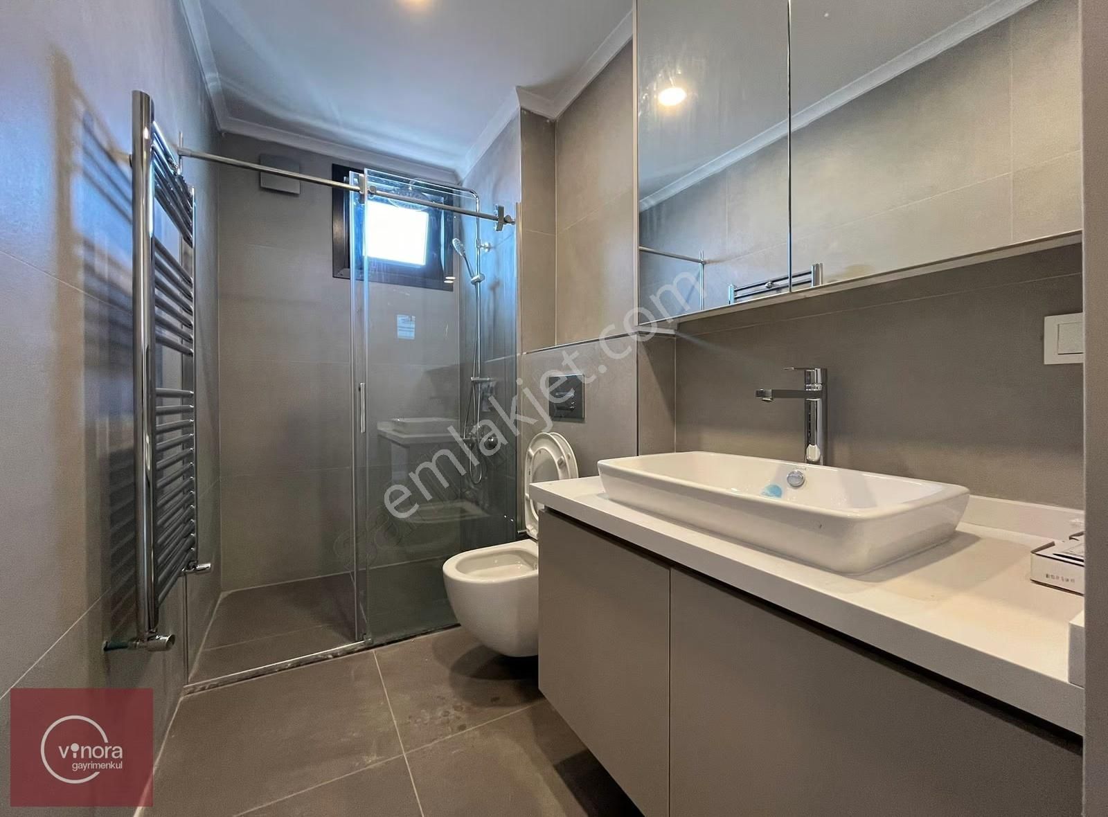 Göztepe'de Özgürlük Parkına Yakın Sıfır A+kalite Balkonlu 2+1 - Görsel 12