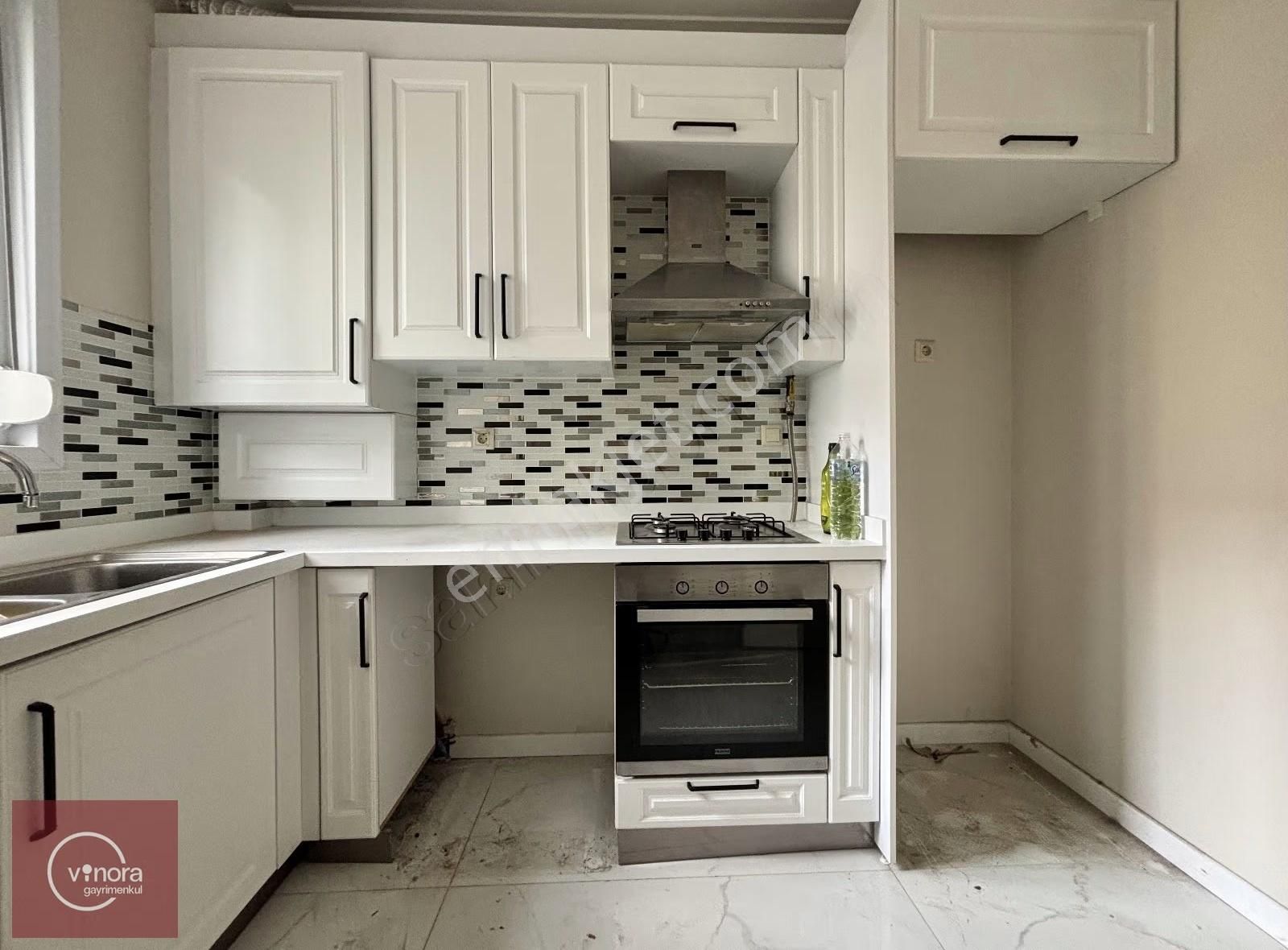 Vinora'dan Merdivenköy'de Minibüse Yakın E.banyolu 4yaş Boş 3+1 - Görsel 29