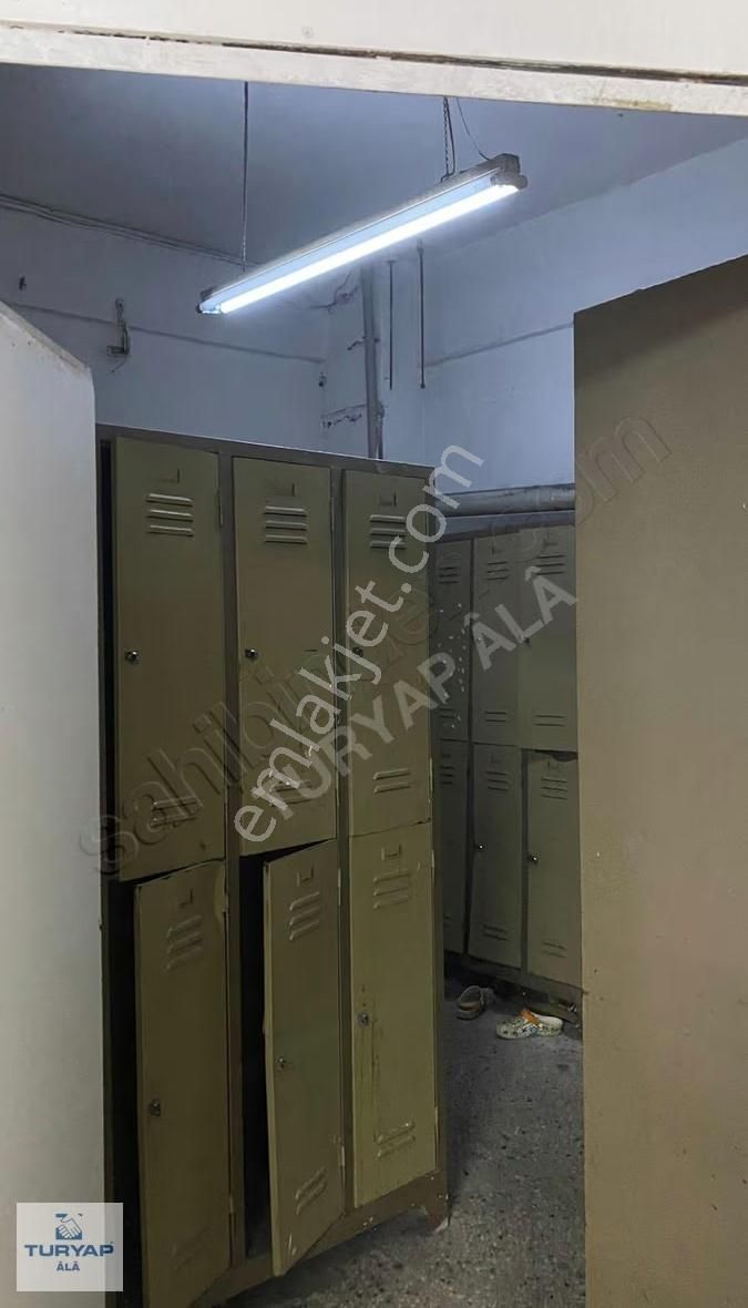 Uğur Mumcu N Caddesinde 1290 M2 Bodrum+giriş Kat - Görsel 3