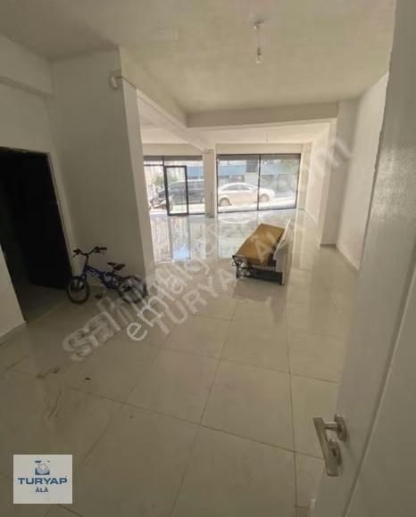 Turyap Âlâ ' Dan Esentepe Mahallesi'nde Kiralik Dükkan.