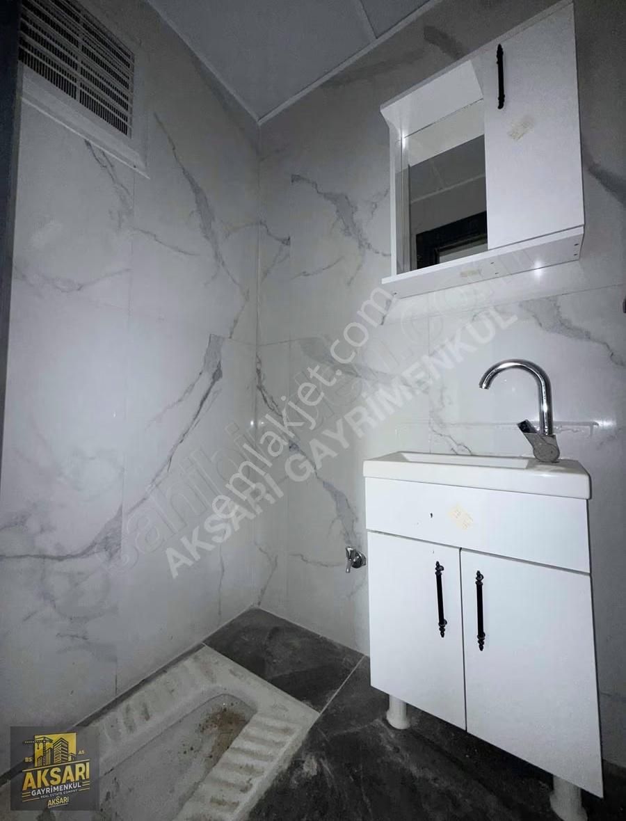 Demirel'de Tranvay Dibi Ayrı Mutfaklı 2+1 Daire - Görsel 13