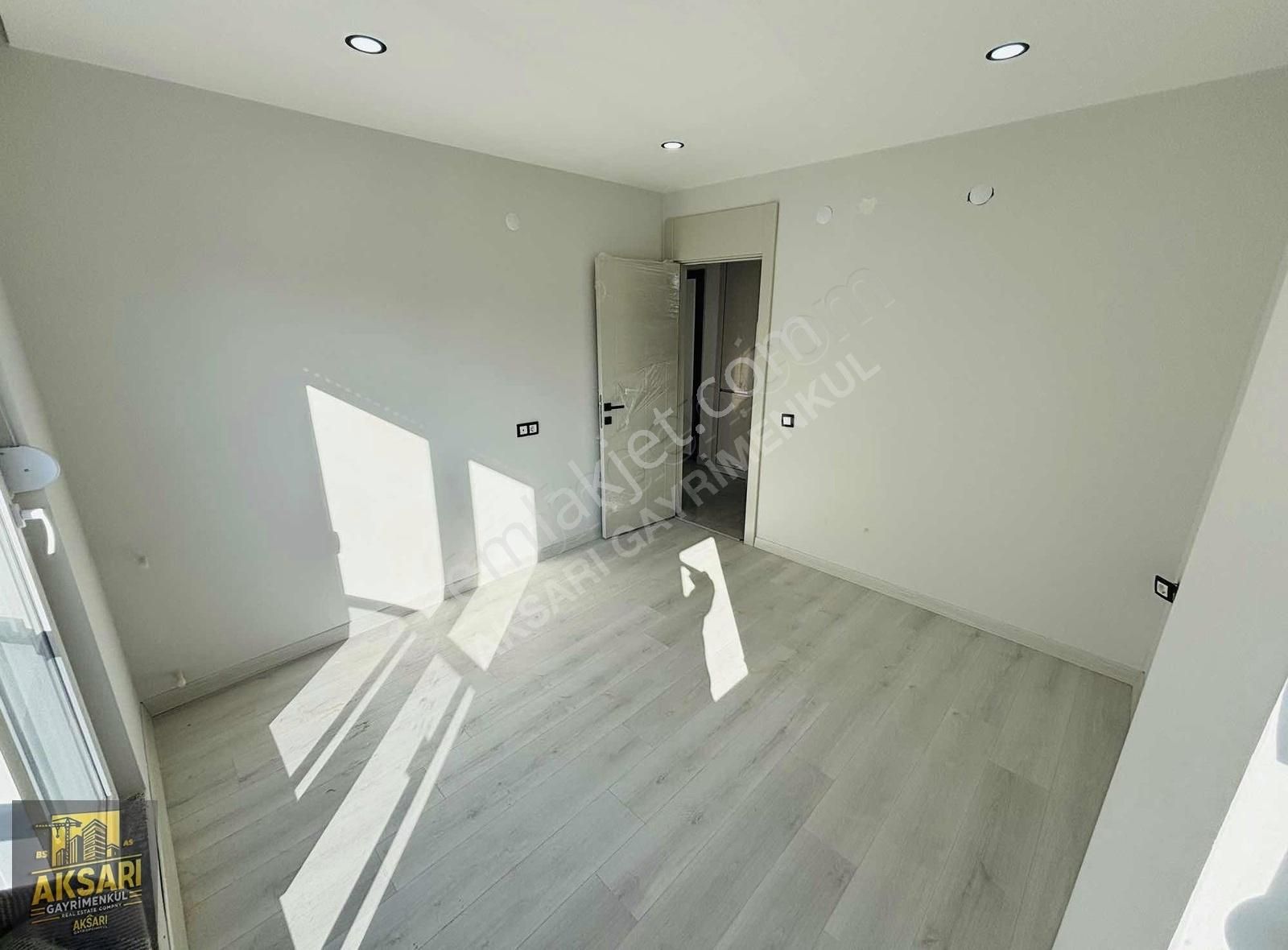 Tramvaya 300mt 2+1 İskanlı Asansörlü Araç Takasına Açık - Görsel 7