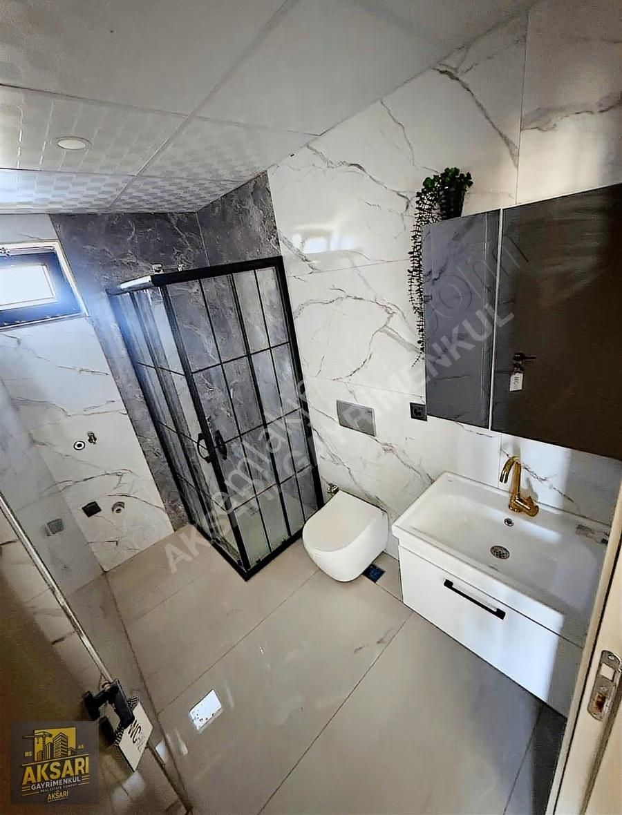 Havuzlu Tramvaya Yakın Katta Asansörlü 1+1 - Görsel 10