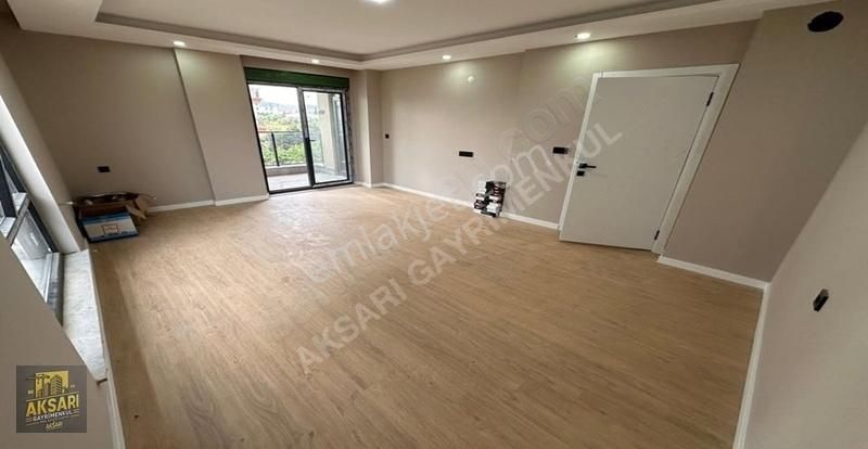 Demirel Mahallesinde 2+1 Ayrı Mutfak 105m2 Lüks Daire - Görsel 13