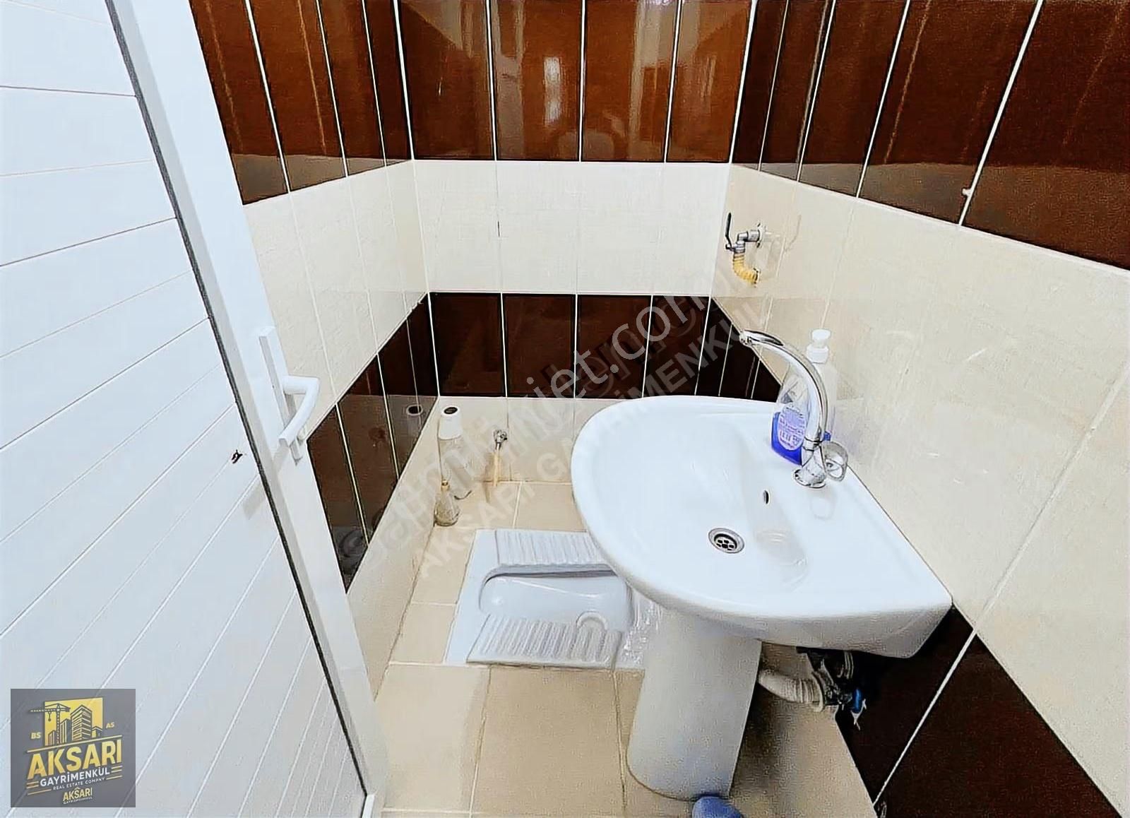 Perşembe Pazarının Dibinde 2+1 Ayrı Mutfaklı - Görsel 13