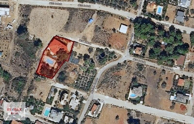 Antalya Düzlerçamı 1960 M2 Üzerinde Müstakil Havuzlu Malikane - Görsel 4