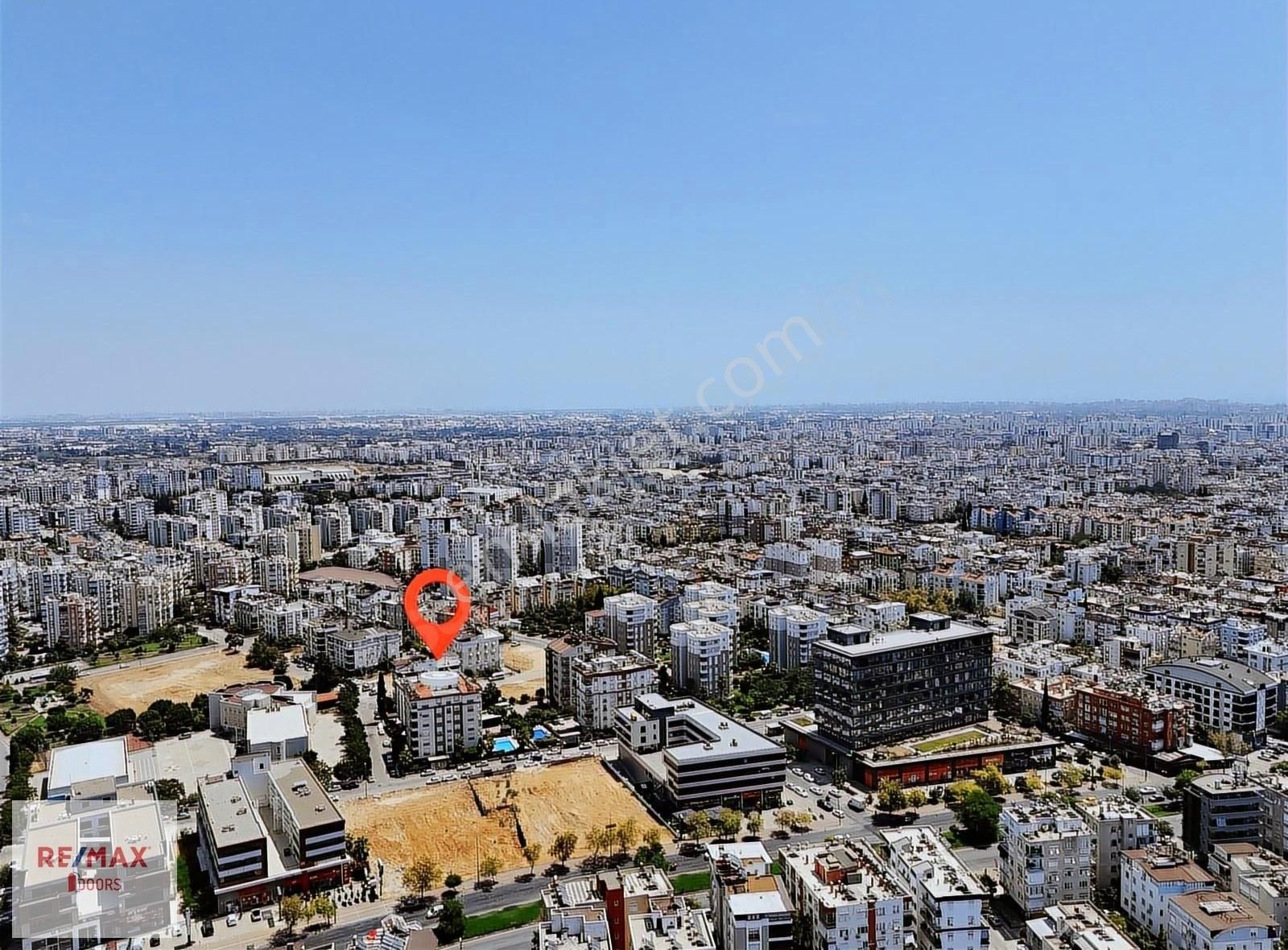 Yenigün'de Havuzlu Site İçerisinde 2+1 Satılık Daıre - Görsel 10