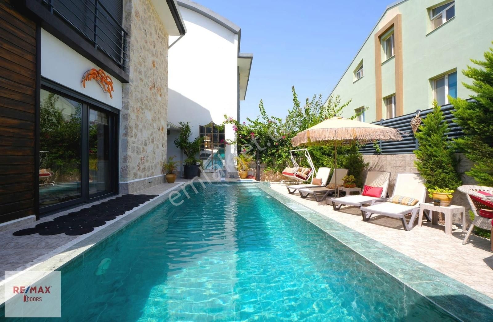 Belek De 5+1 Full Eşyalı Satılık Özel Tasarım Lüks Villa