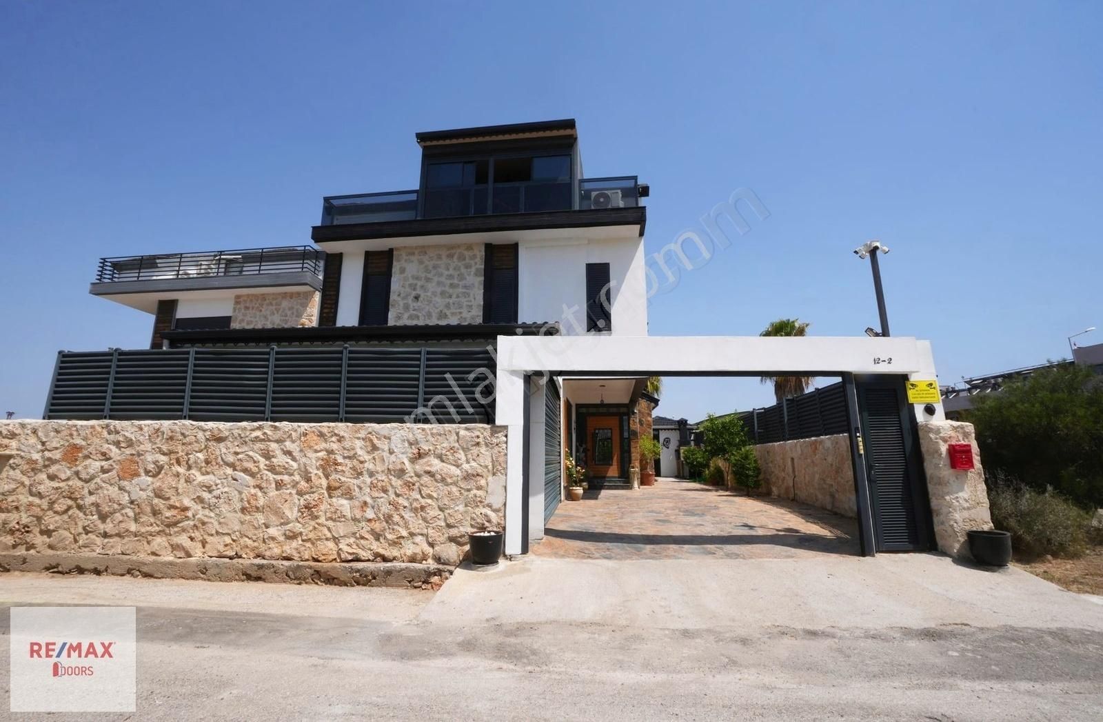 Belek De 5+1 Full Eşyalı Satılık Özel Tasarım Lüks Villa - Görsel 23