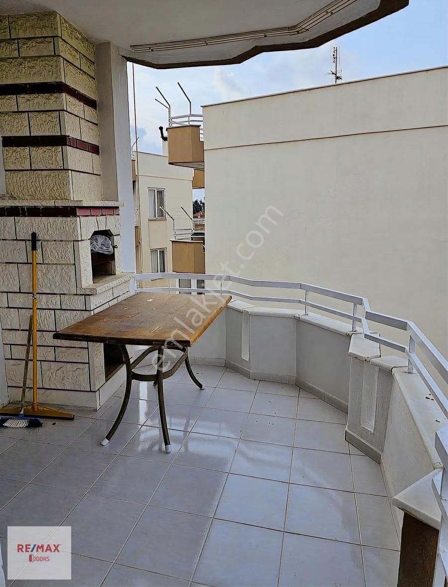 Döşemealtı Bahçeyakada Manzaralı İçi Yenilenmiş 3+1 Daire