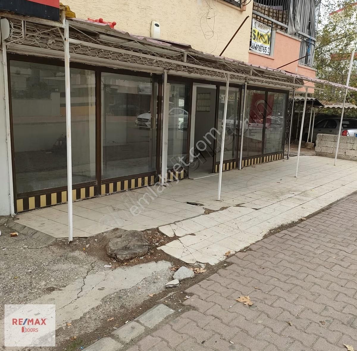 Muratpaşa'da İşlek Mevkide Satılık Dükkan - Görsel 8