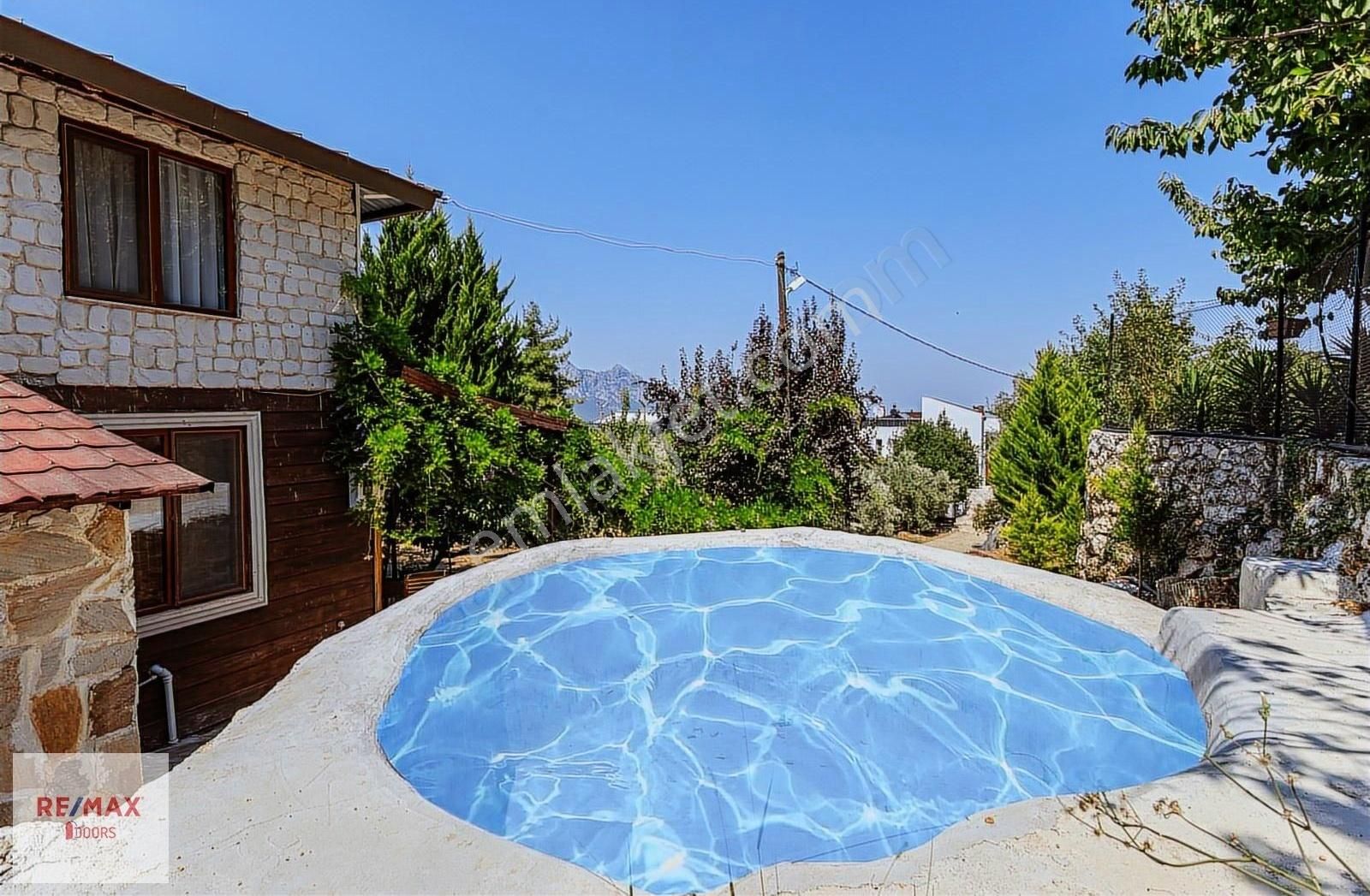 Çağlarca'da Şehir Deniz Manzaralı Geniş Bahçeli Satılık Villa - Görsel 34