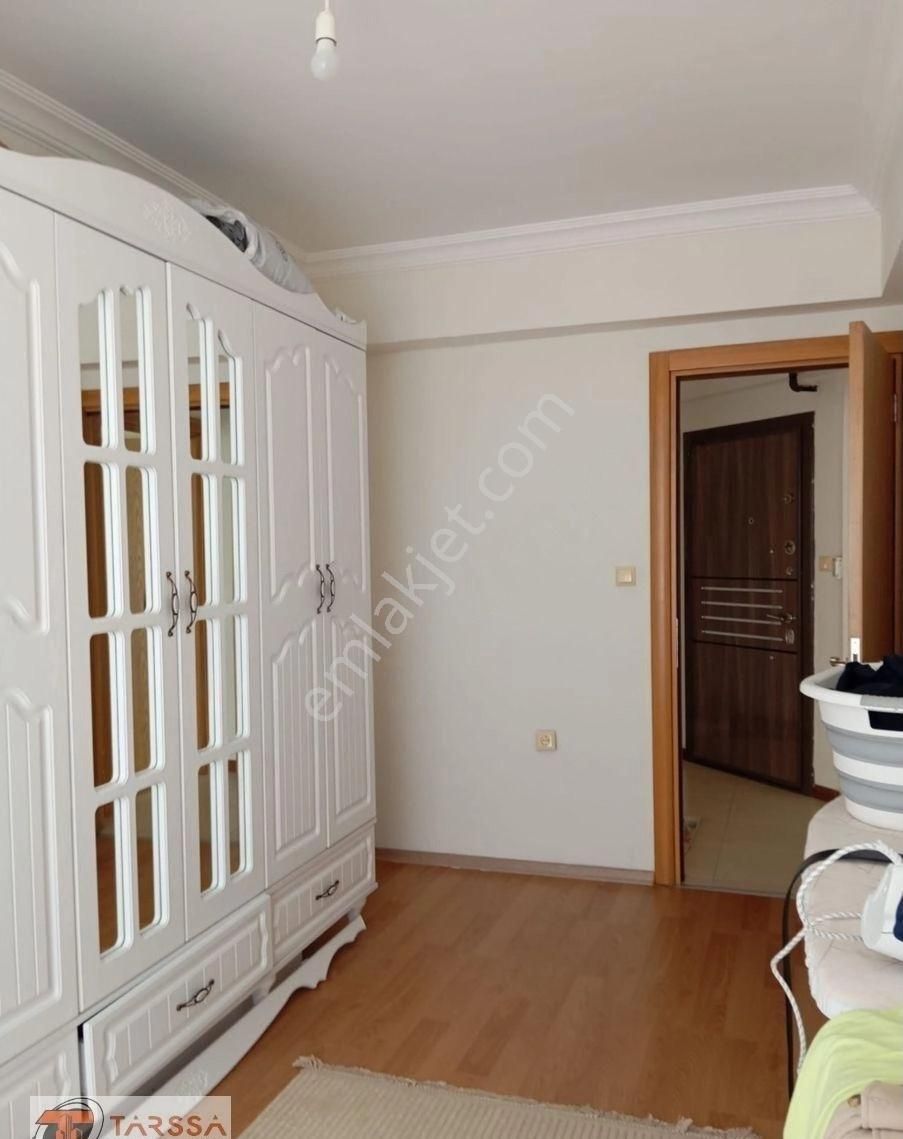 Tarssa Gayrimenkul'den Satılık 3+1 Çiğli Harmandalı'nda Satılık Geniş Daire! - Görsel 3