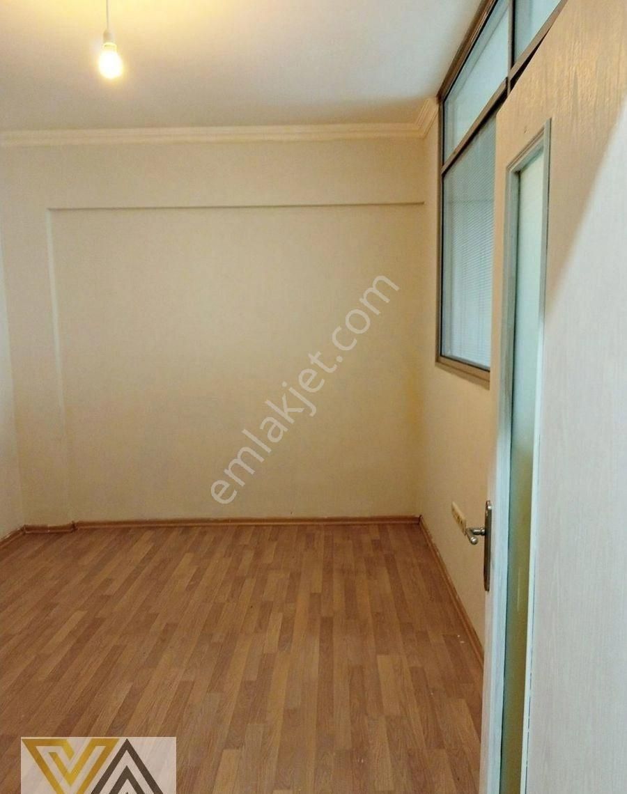 Valentia'dan Gmk Bulvarı Üzeri Asansörlü 4+1 Satılık Daire !!! - Görsel 4