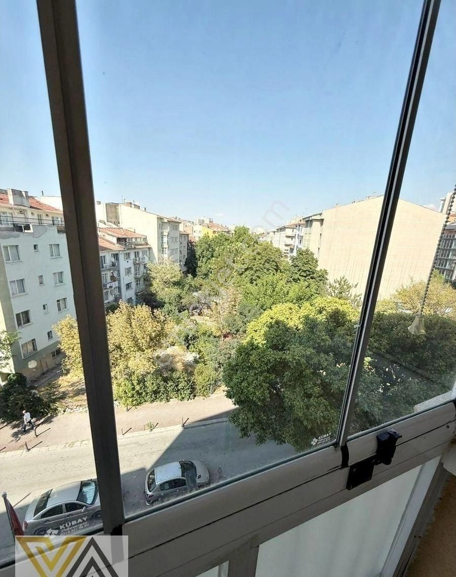 Valentia'dan Korkutreiste 1+1 Satılık Daire !!! - Görsel 8