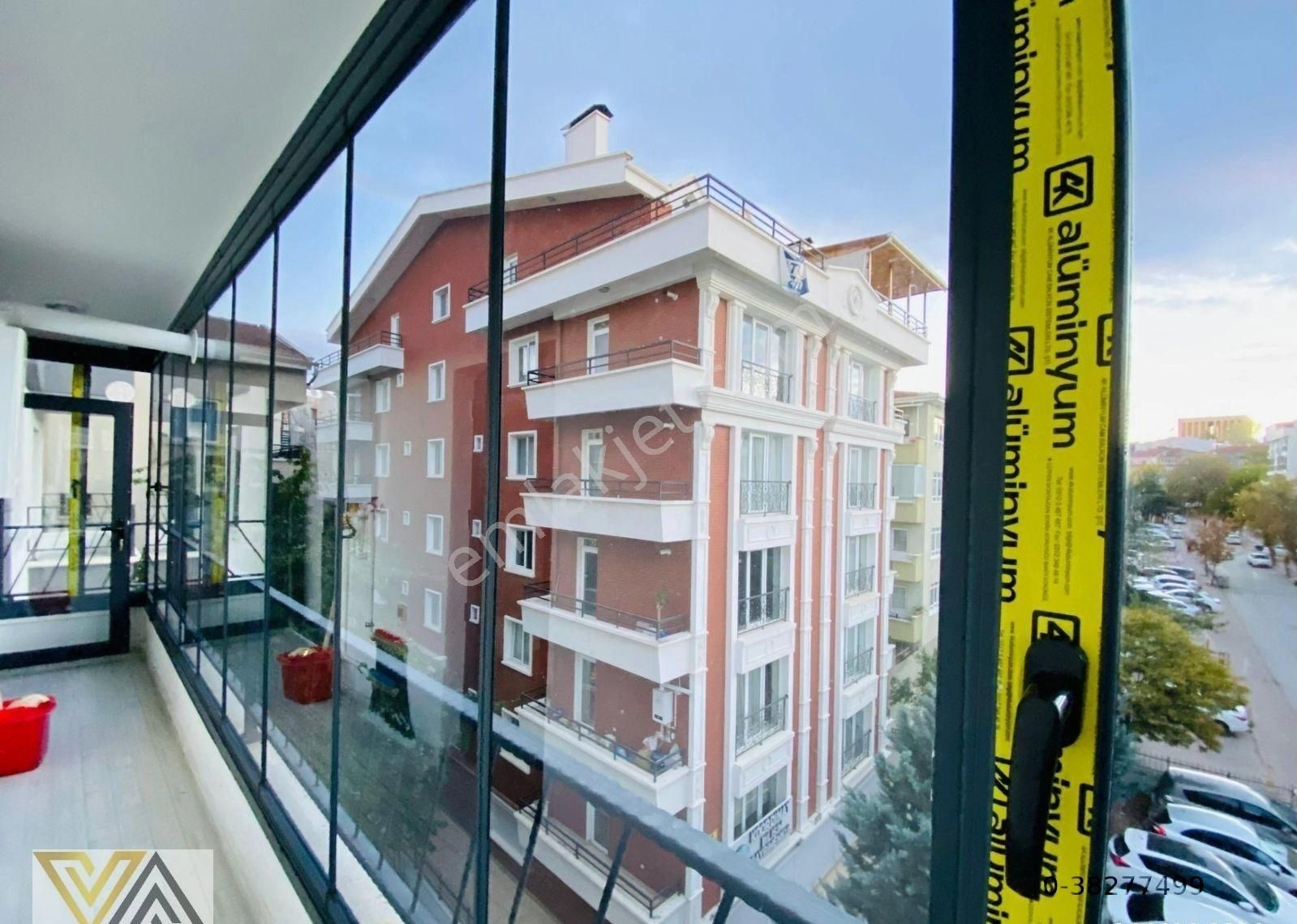 Anıtkabir Manzaralı Sıfır Bina Ara Katta Satılık 3+1 Daire !! - Görsel 9