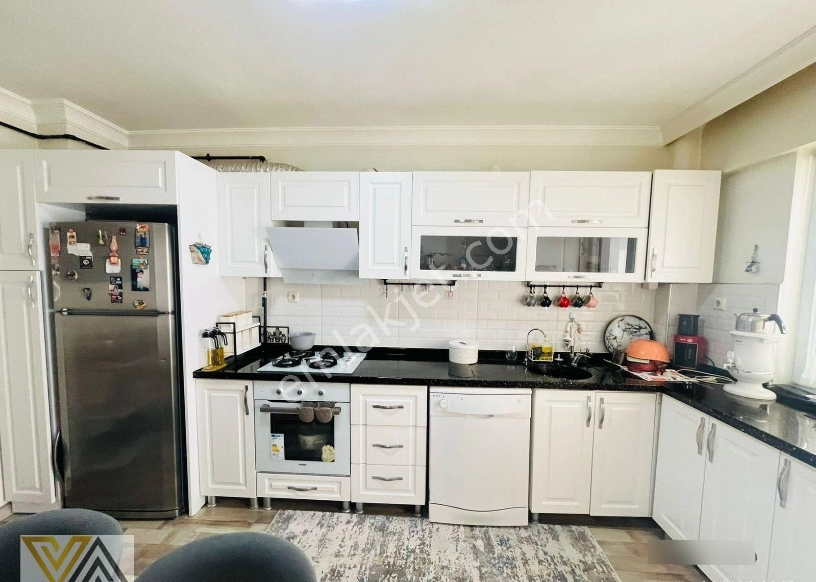 Valentia'dan Site İçerisi'nde Full Yapılı Satılık 3+1 Daire !!! - Görsel 35