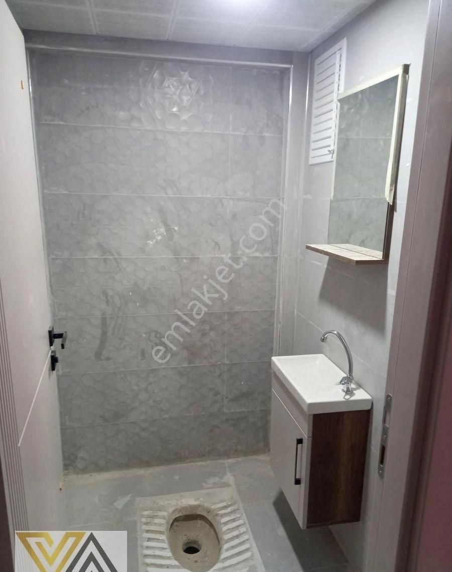 Valentia'dan Ege Mahallesinde Geniş 4+1 Satılık Daire !!! - Görsel 4