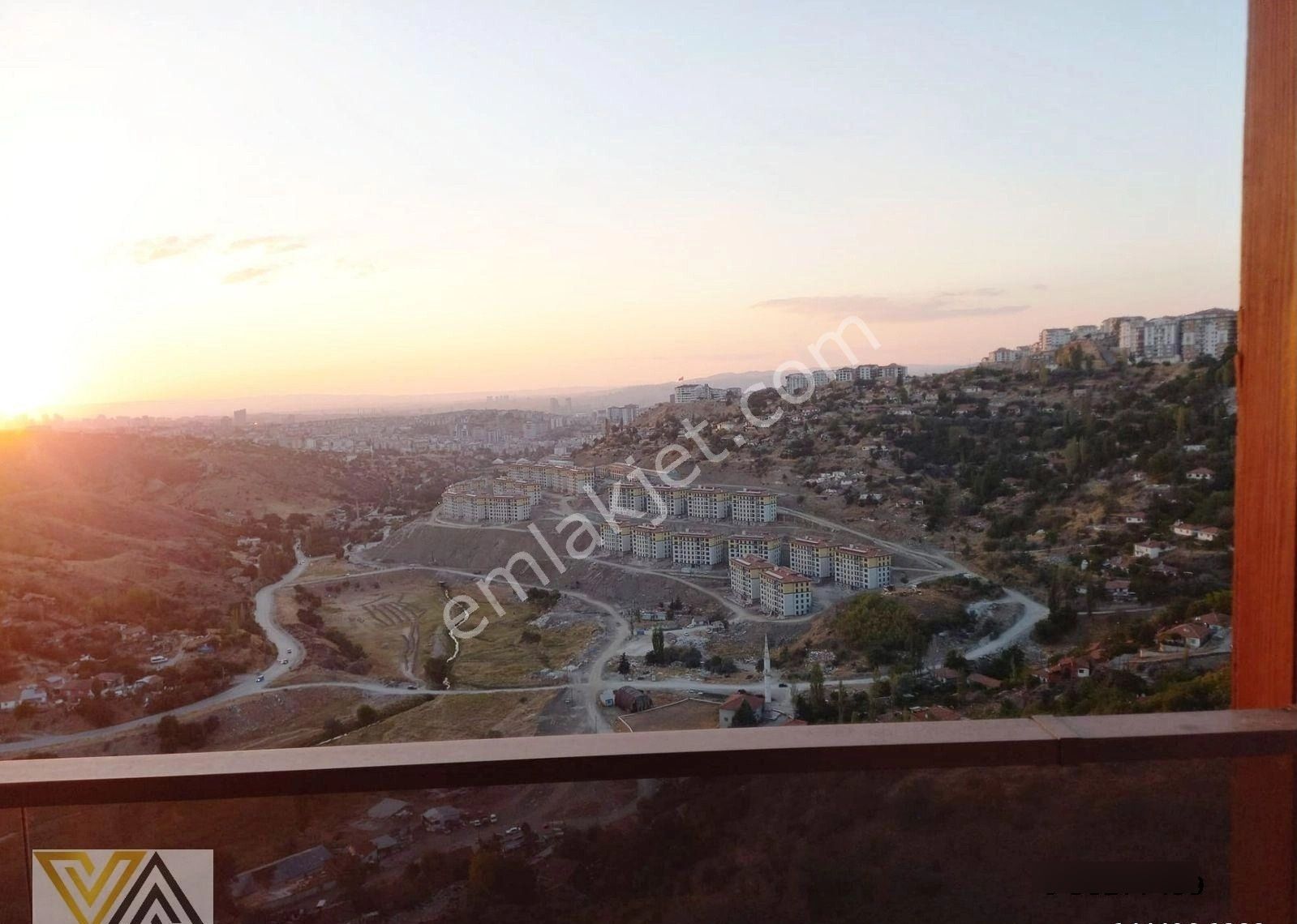 Valentia'dan Ege Mahallesinde Geniş 4+1 Satılık Daire !!! - Görsel 16