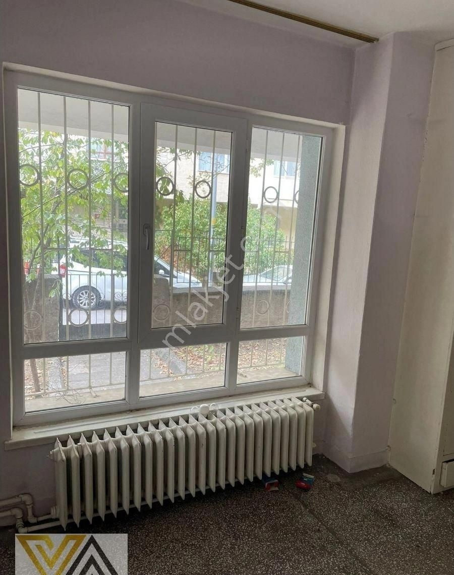 Valentia'dan İleri Mahallesinde Bahçe Katı Fırsat Daire !!! - Görsel 11