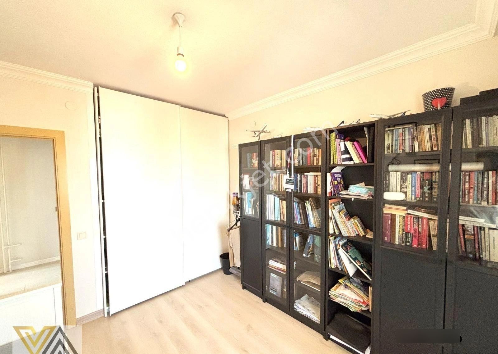 Valentia'dan İkizler Sitesi'nde Full Yapılı Satılık 3+1 Daire !!! - Görsel 10