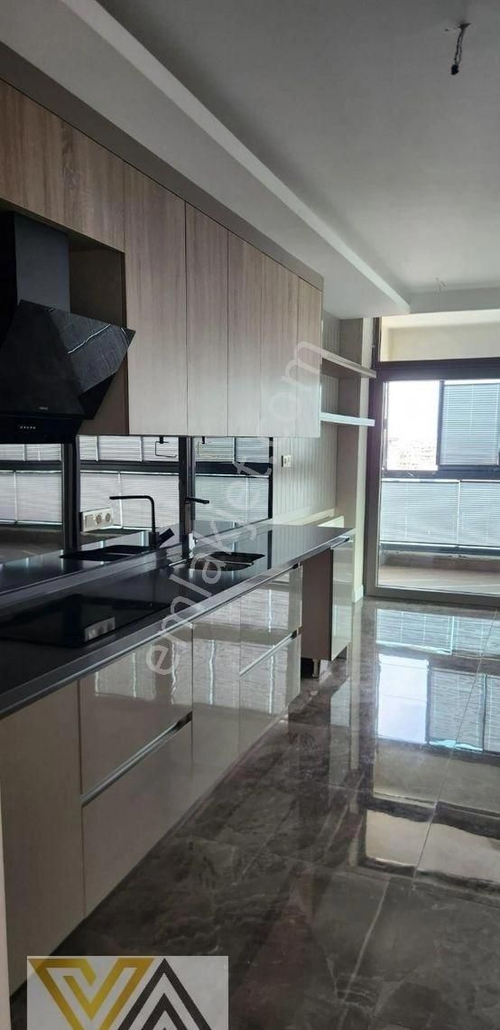 Valentia'dan İnci Life Evlerinde 4+1 Satılık Daire !!! - Görsel 14