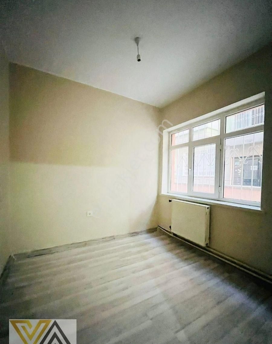 Valentia'dan Seyranbağlarında Yapılı 2+1 Satılık Daire !!! - Görsel 14