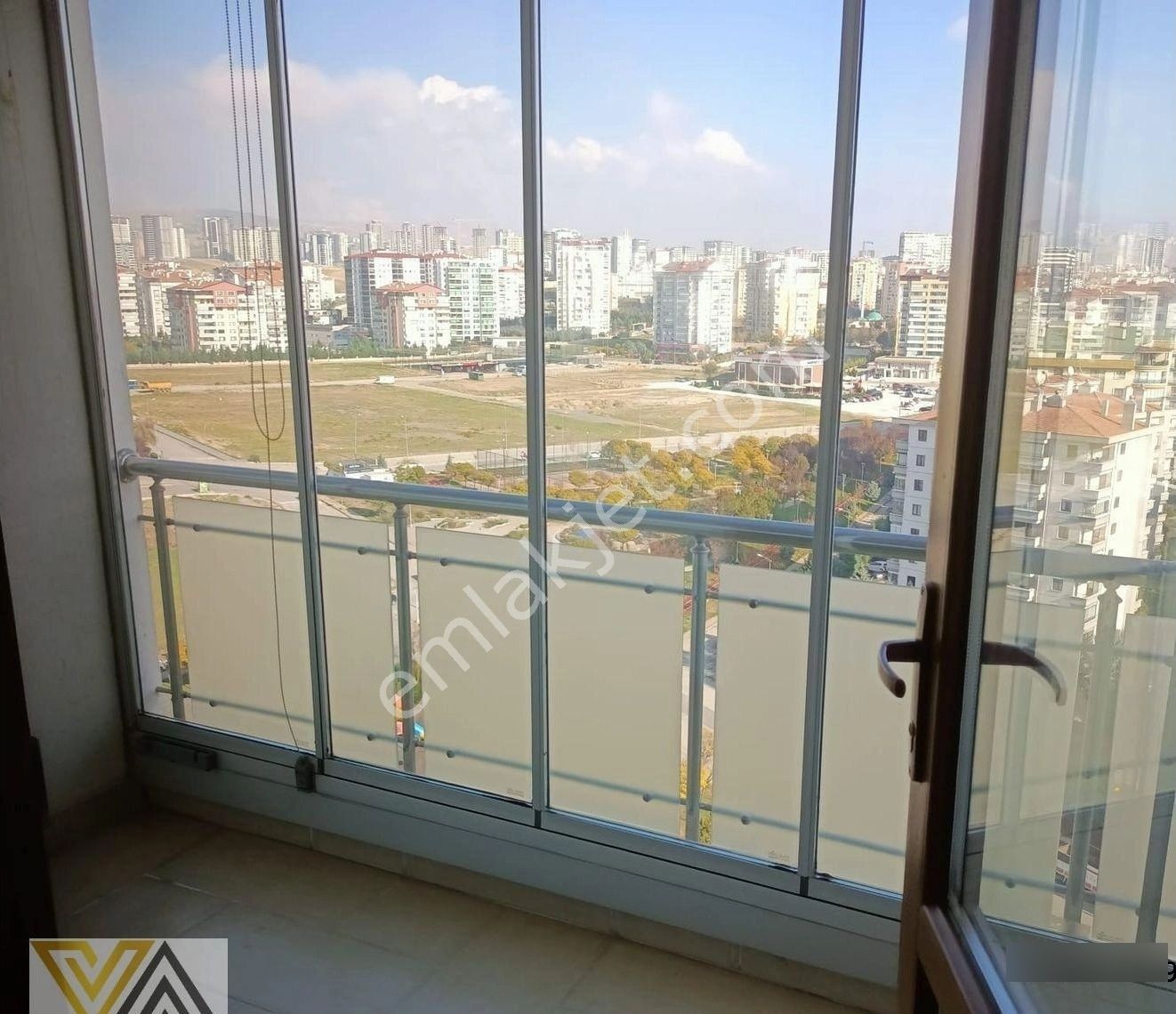 Valentia'dan Ahsenler Ayışığı Sitesinde Yüksek Kat Satılık 3+1 Daire !!! - Görsel 13