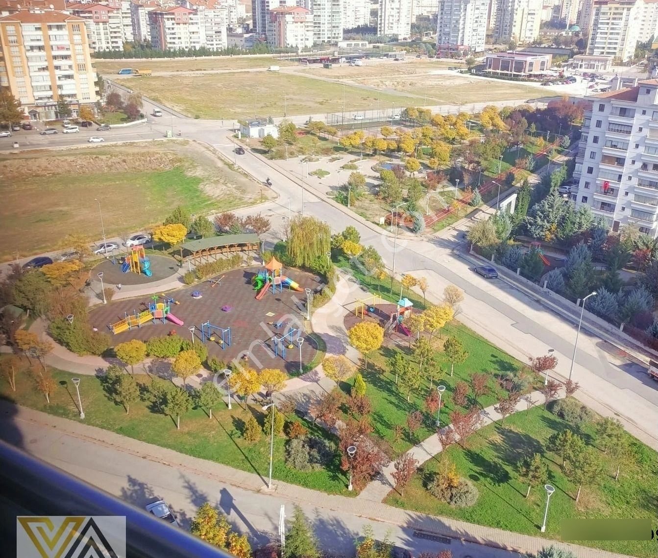 Valentia'dan Ahsenler Ayışığı Sitesinde Yüksek Kat Satılık 3+1 Daire !!! - Görsel 4