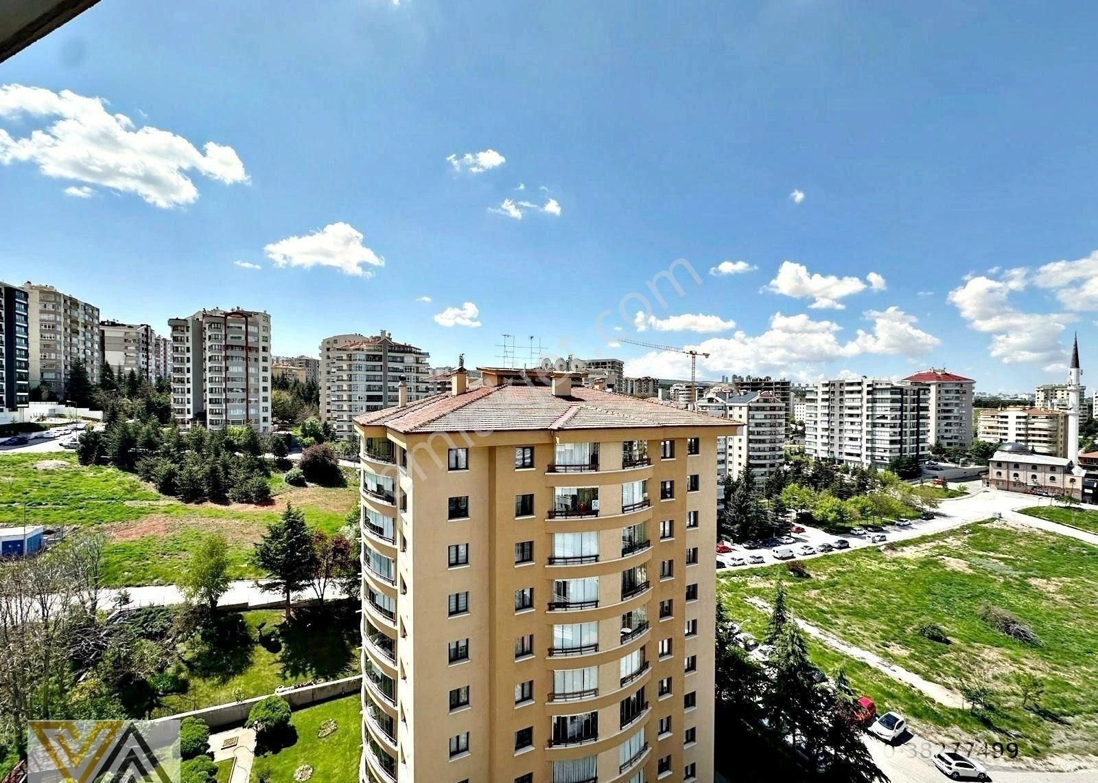 Valentia'dan Kıraner Park Sitesinde Geniş 4+1 Satılık Daire !!! - Görsel 8