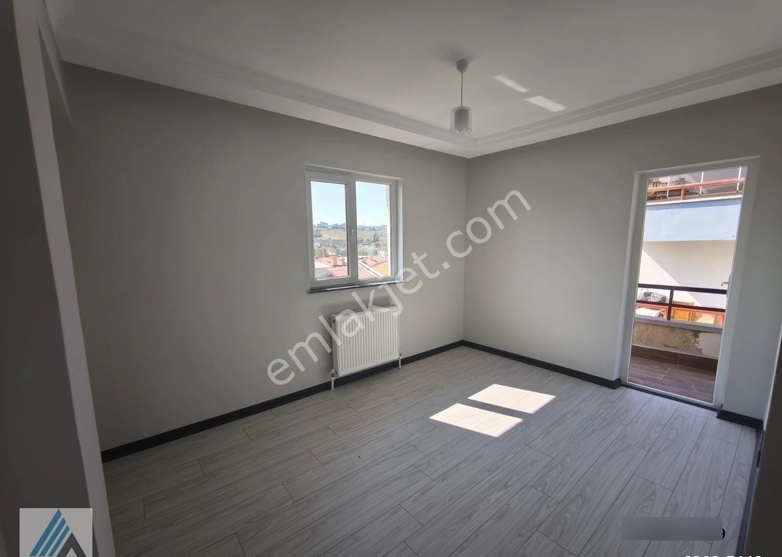 Atanora Vadi'den 2 Banyolu Cadde Yakını Lüks Yapılı Manzaralı 3+1 - Görsel 21