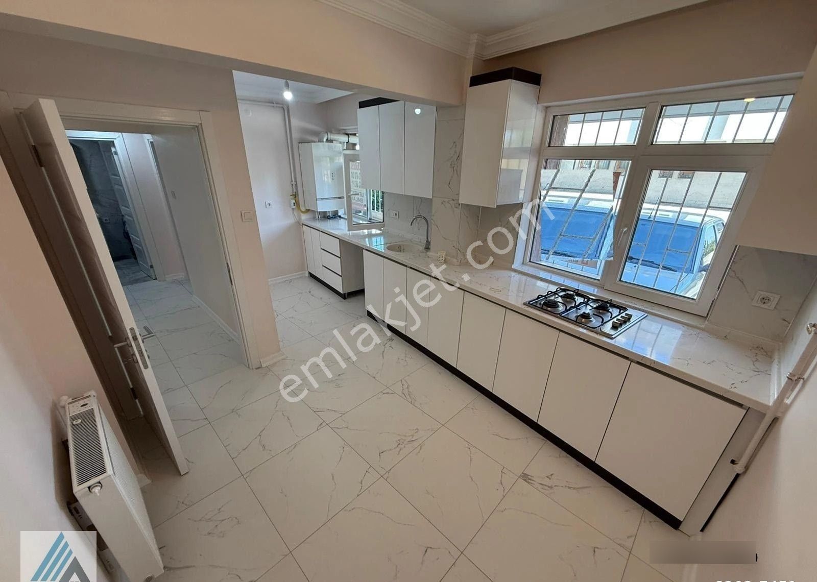 Atanora Vadi'den Dikmen'de Dayanışma Sokak Üzerinde 2+1 , 95 M2 Ön Cephe Full Yapılı Giriş - Görsel 8