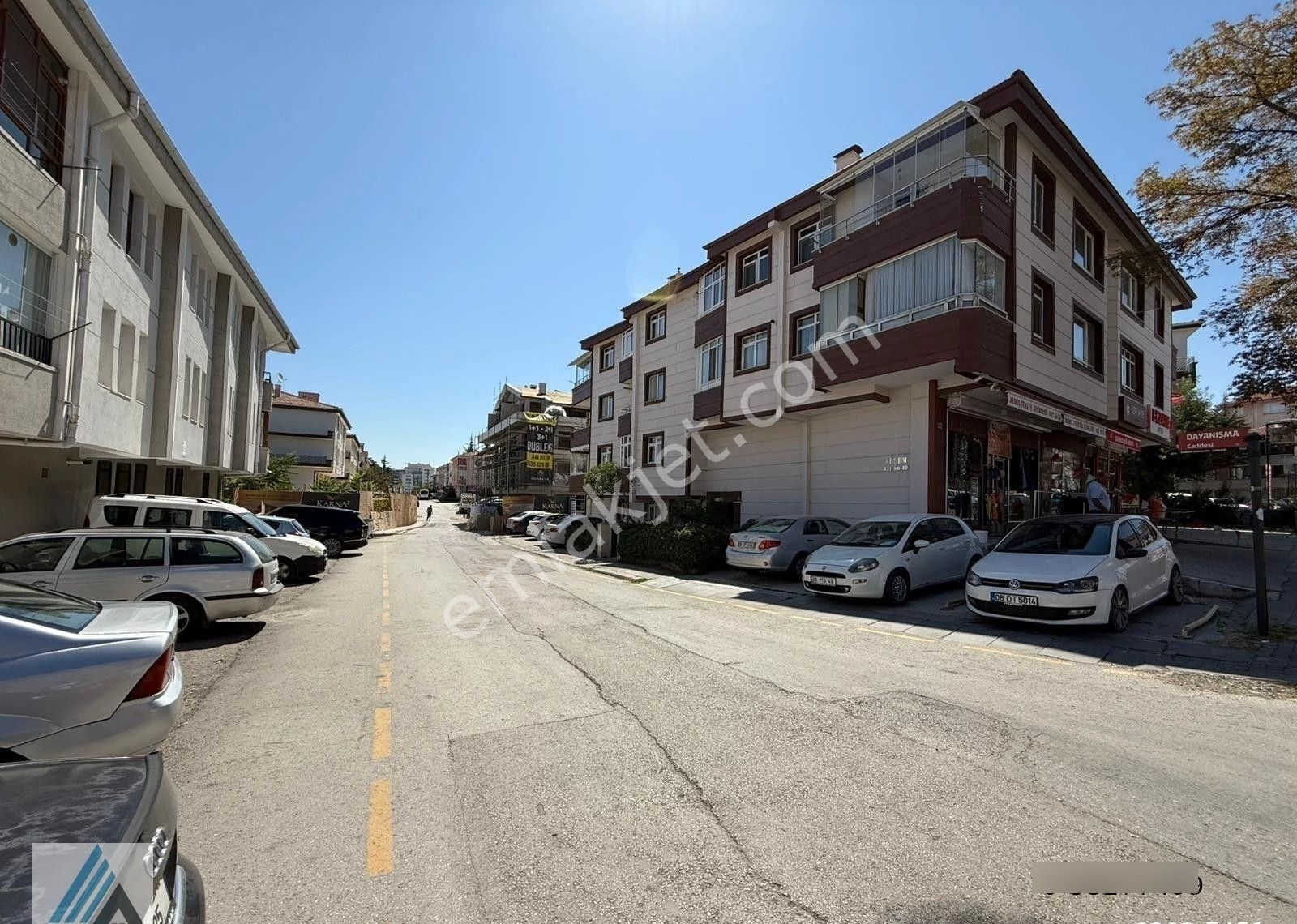 Atanora Vadi'den Dikmen'de Dayanışma Sokak Üzerinde 2+1 , 95 M2 Ön Cephe Full Yapılı Giriş - Görsel 28