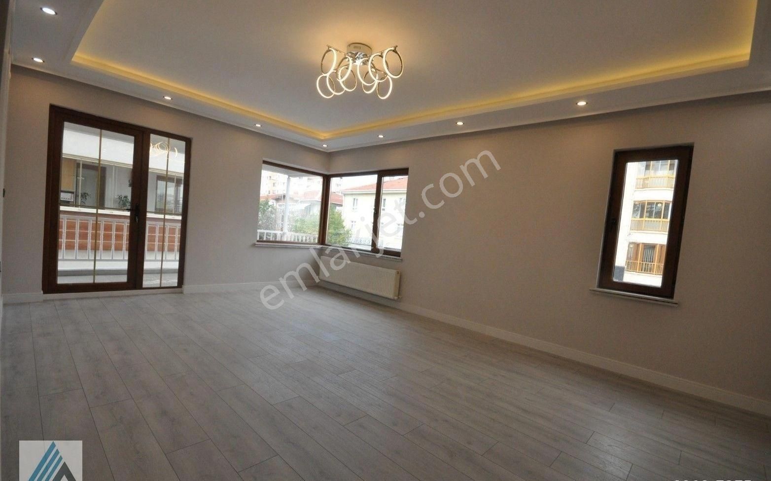 Atanora Vadi'den İlker Cadde Üzeri Lüks Yapılı Ön Cephe 2 Banyolu 3+1 - Görsel 27