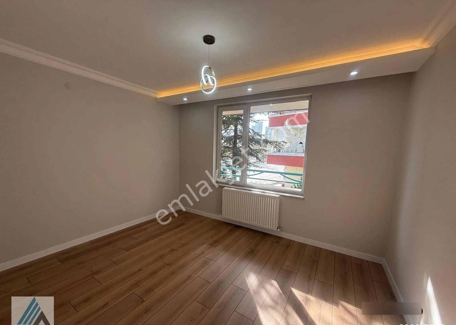 Atanora Vadi'den !!boş!! İlker Cadde Üzeri 3+1 Kombili Katta Ebeveyn Banyolu Ful Yapılı 3+1 - Görsel 14