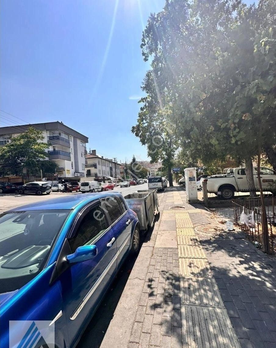 Atanora Vadi'den Sokullu Cad.üzeri Amerikan Mutfak Lüks Yapılı Teras Kullanımlı 3+1 - Görsel 33